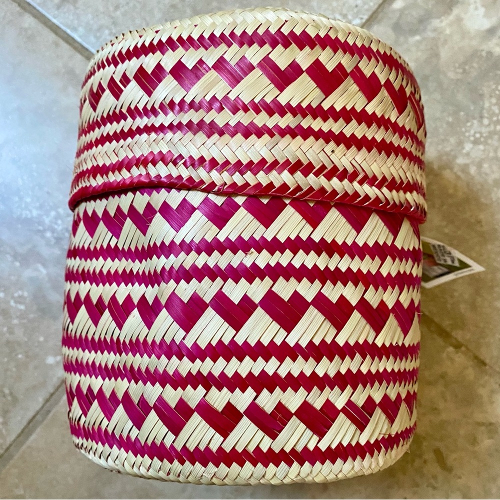 🆕 Handmade Lidded Basket